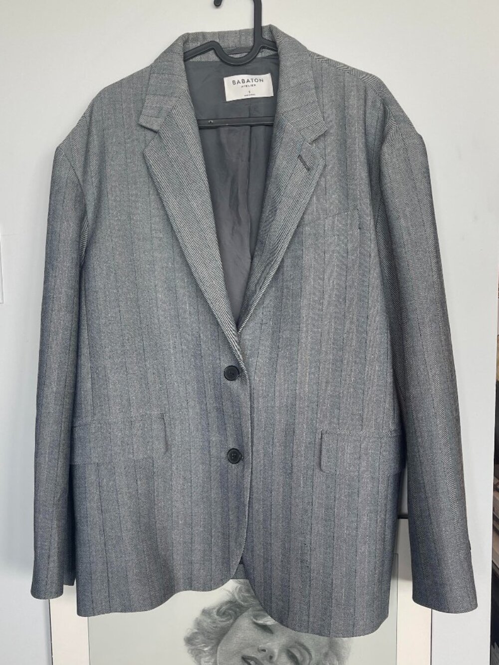 Aritzia Babaton Atelier Oversized Menswear Blazer Grey Pinstriped Large